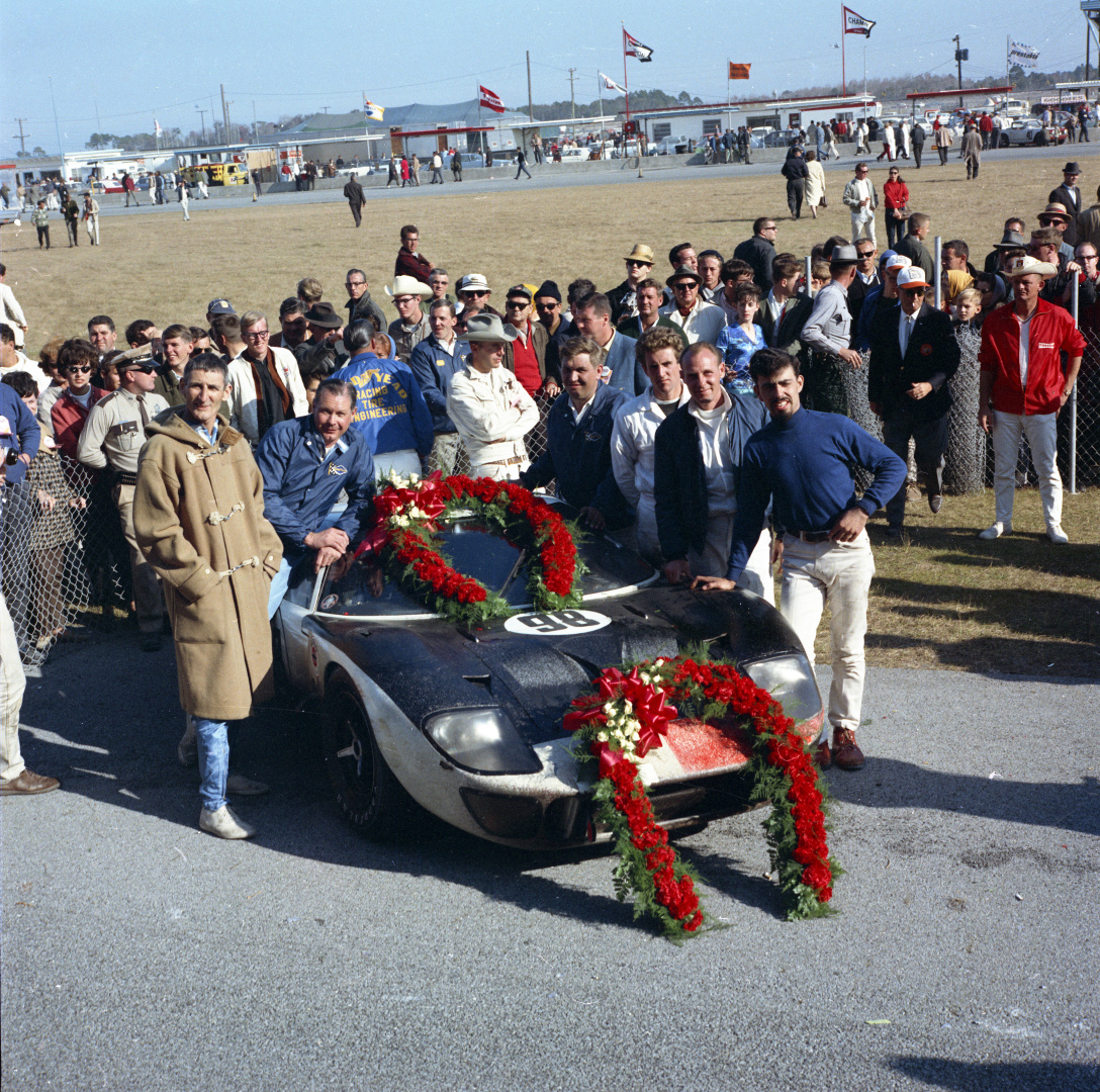 SMALL_1966-Feb-Daytona-winners-Miles-Ruby-and-team-neg-CN4300-129
